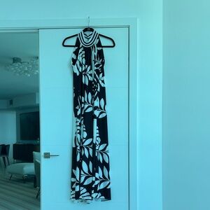 Vintage Black and White Leaf Maxi Dress